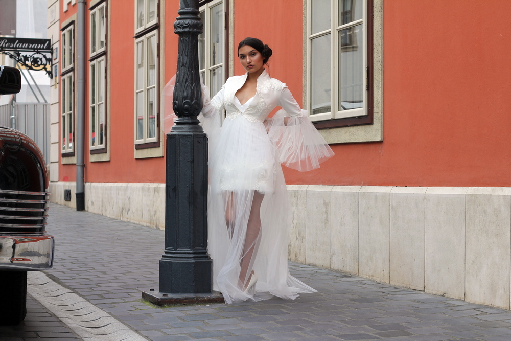 Hire dresses from Viki Mindak IMG_7217 Hire dresses from Viki Mindak IMG_7217