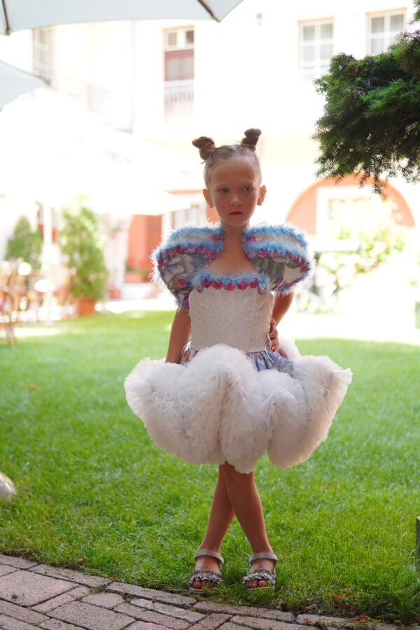 90304601_viki_mindak